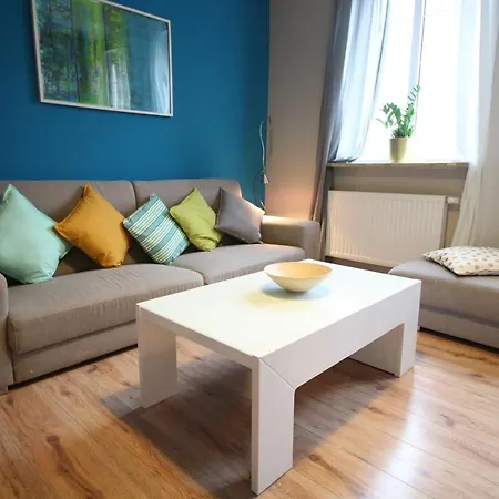 Burbon - Apartament Srodmiescie * Gdynia